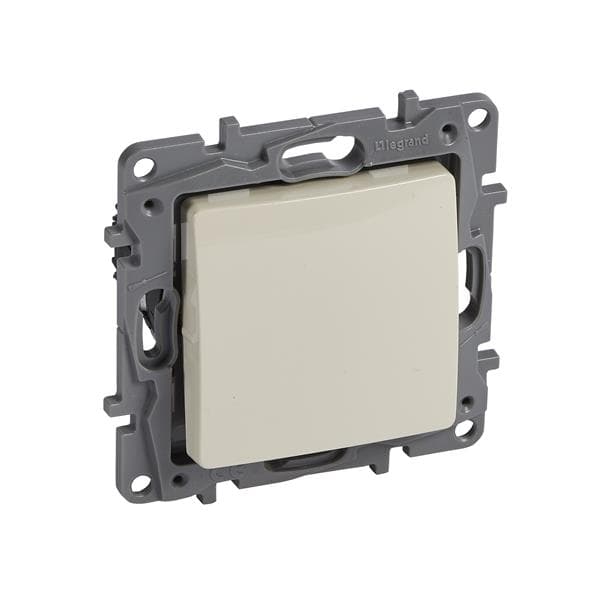 Niloé poussoir 6A 250V NO - NF Crème à griffes