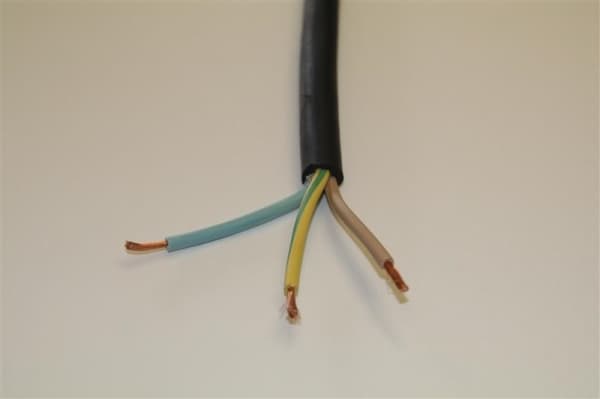 Ctmb / N 3 G 4 Noir (H07RN-F) en rouleau de 50m classe CPR: ECA