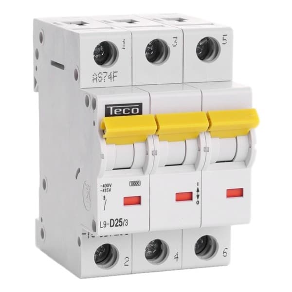Disjoncteur 3 pôles 25A 10kA courbe D