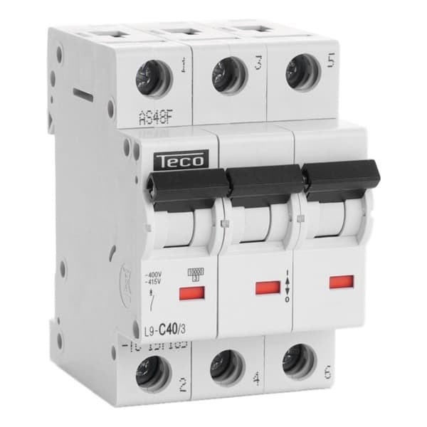 Disjoncteur 3 pôles 40A 10kA courbe C