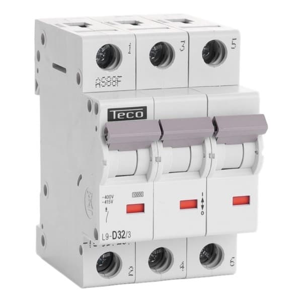 Disjoncteur 3 pôles 32A 10kA courbe D