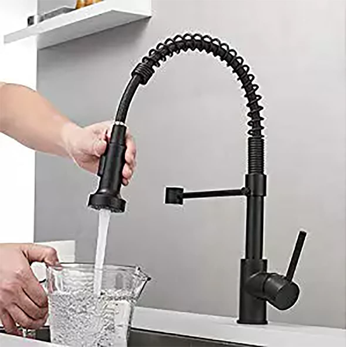ALONI MITIGEUR DE CUISINE AVEC DOUCHETTE EXTRACTIBLE - NOIR MAT