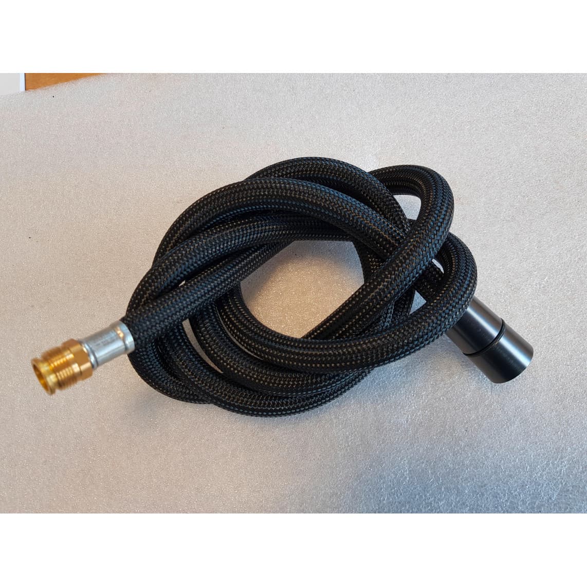 02288 Flexible de douche Kruidvat, noir/graphite mat, avec écrou conique long, 150 cm