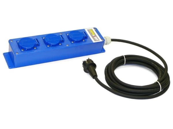 Bloc PVC 16A 250V avec câble 3G2.5 3m