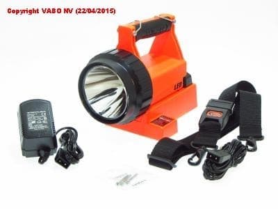 Fire Vulcan Led 12V / 230V IPX7 ABS 70 / 145lm 3 - 7h 840gr