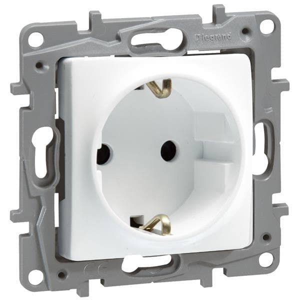 Niloé prise 2 pôles + T 16A schuko bornes automatiques Blanc à vis