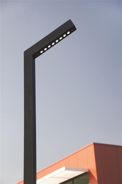 Torga L - 273cm - 14W Daylight - 230V - Noir