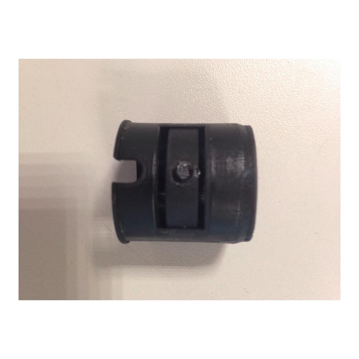 01633 Insert en plastique, noir, pour flexible de douche à vaisselle avec écrou cylindrique