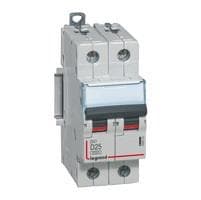 Disjoncteur DX³ 6000A / 10kA 2 pôles courbe D 25A 400V 2 modules